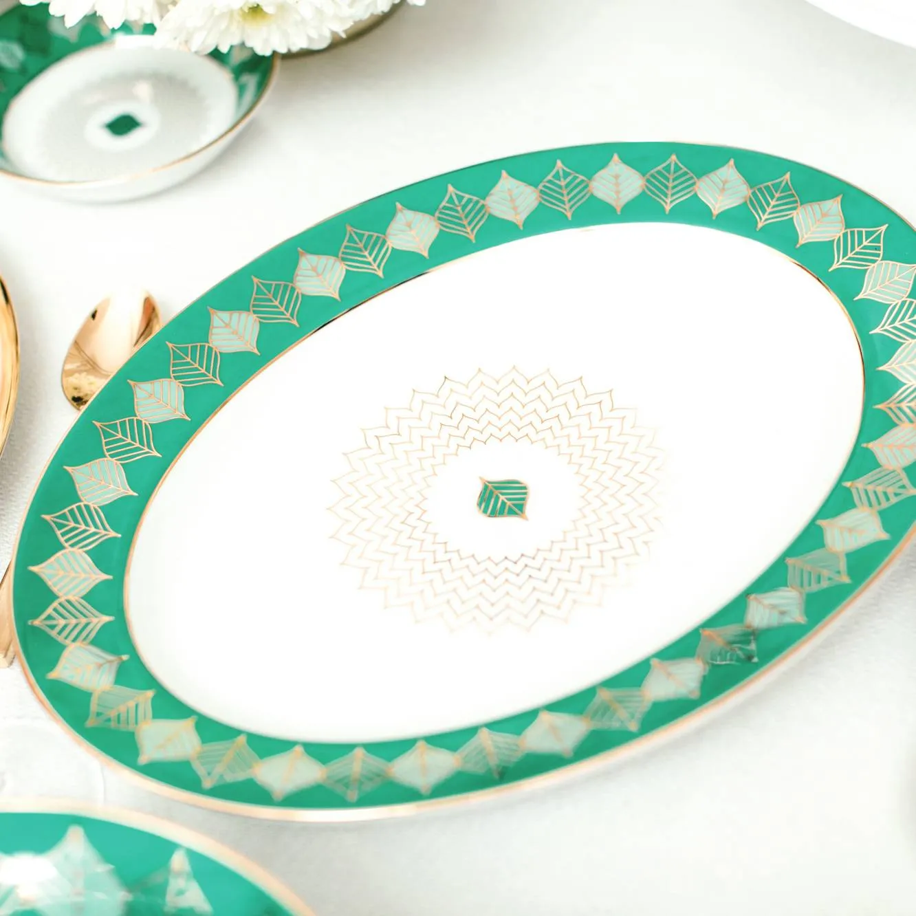 Banaras -  27 Piece Dinner Set