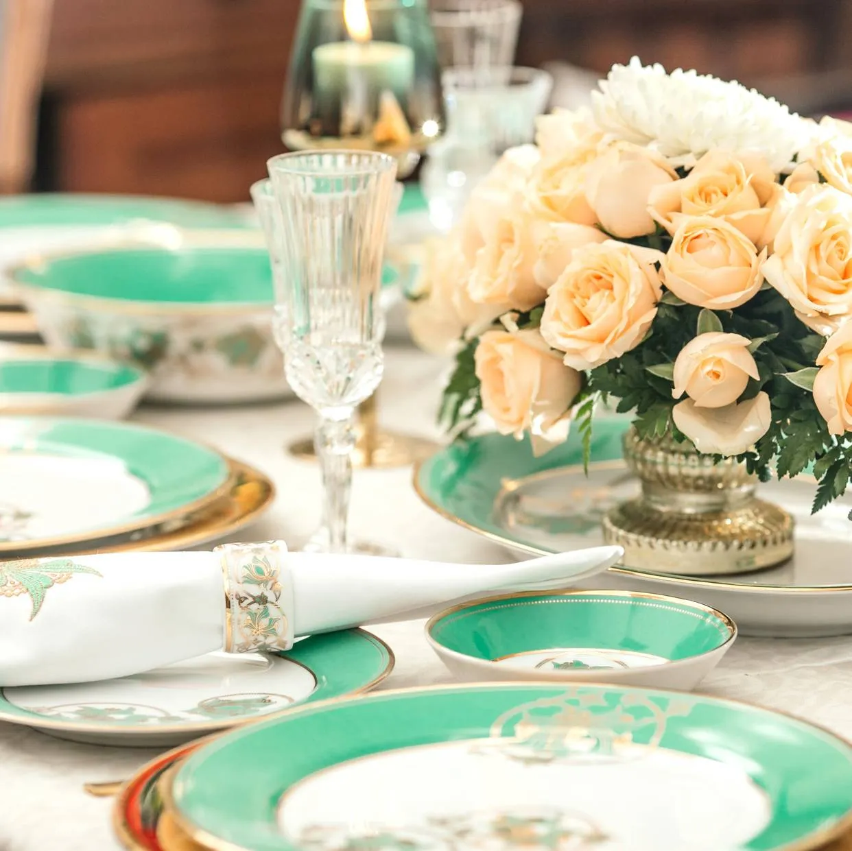 Spring in Udaipur - 27 Piece Dinner Set