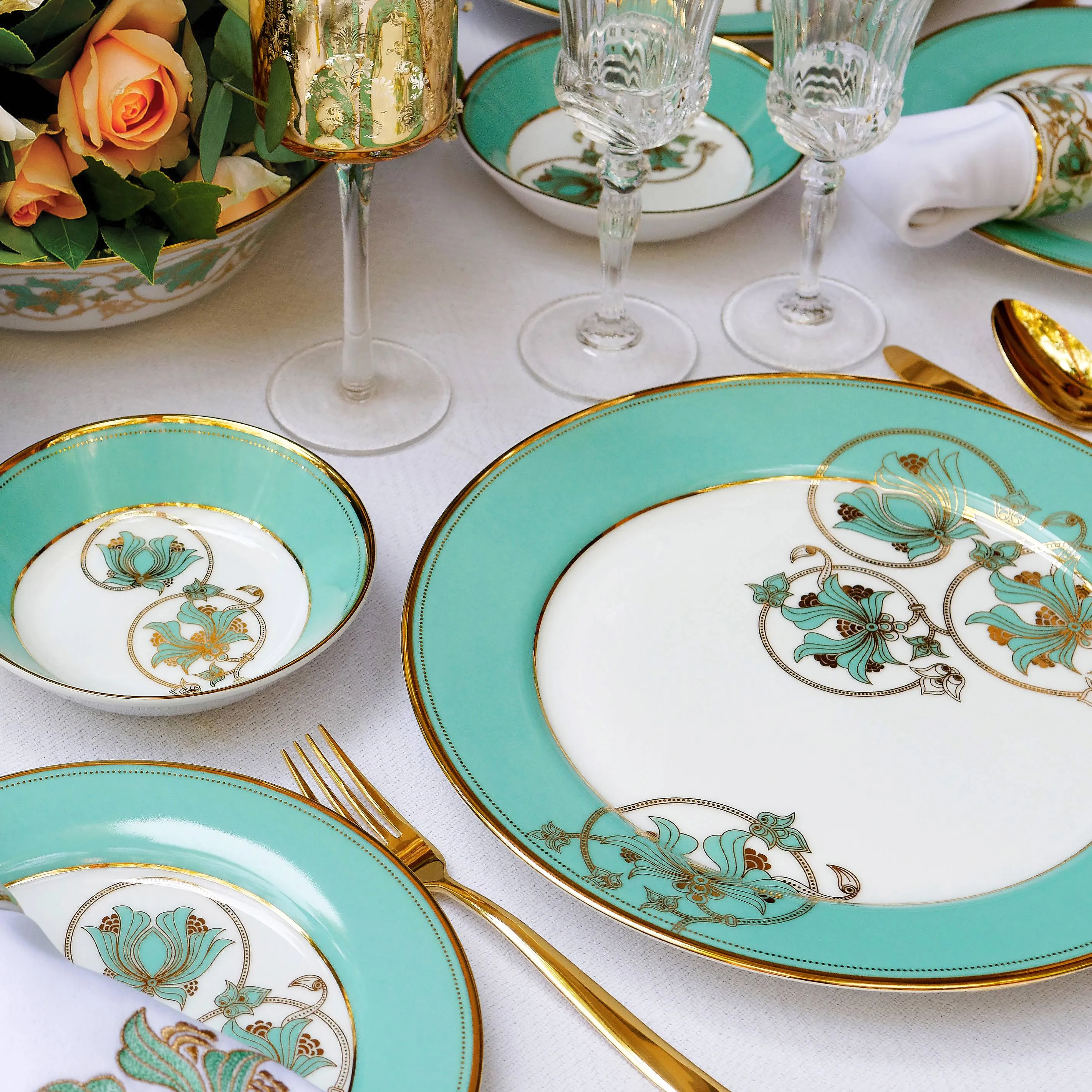 Spring in Udaipur - 27 Piece Dinner Set